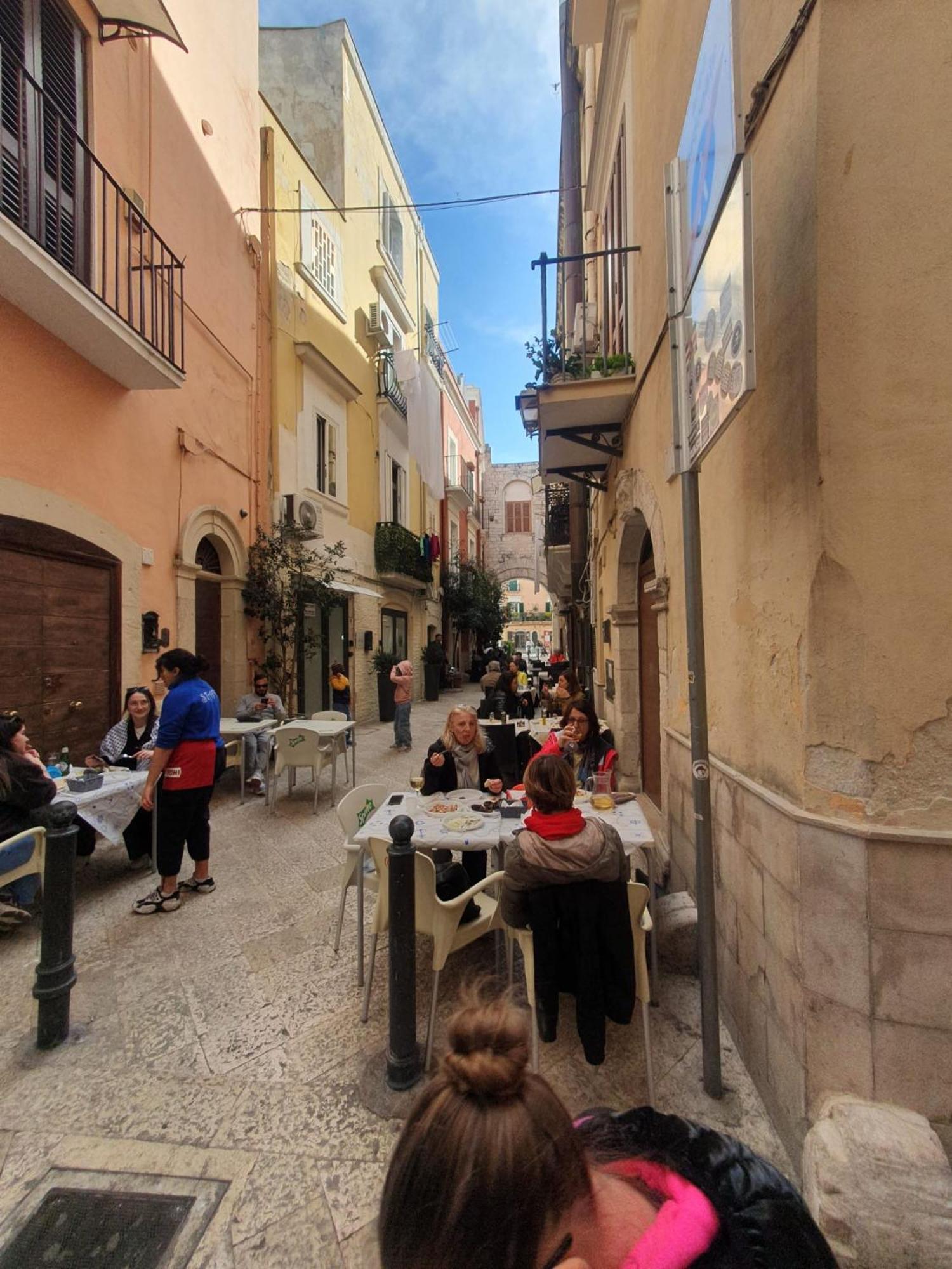Corte Del Dattilo Nel Borgo Antico Bari Buitenkant foto